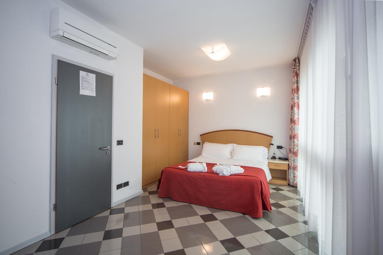الشقق الفندقية سوندريوفي  Piazzi House المظهر الخارجي الصورة