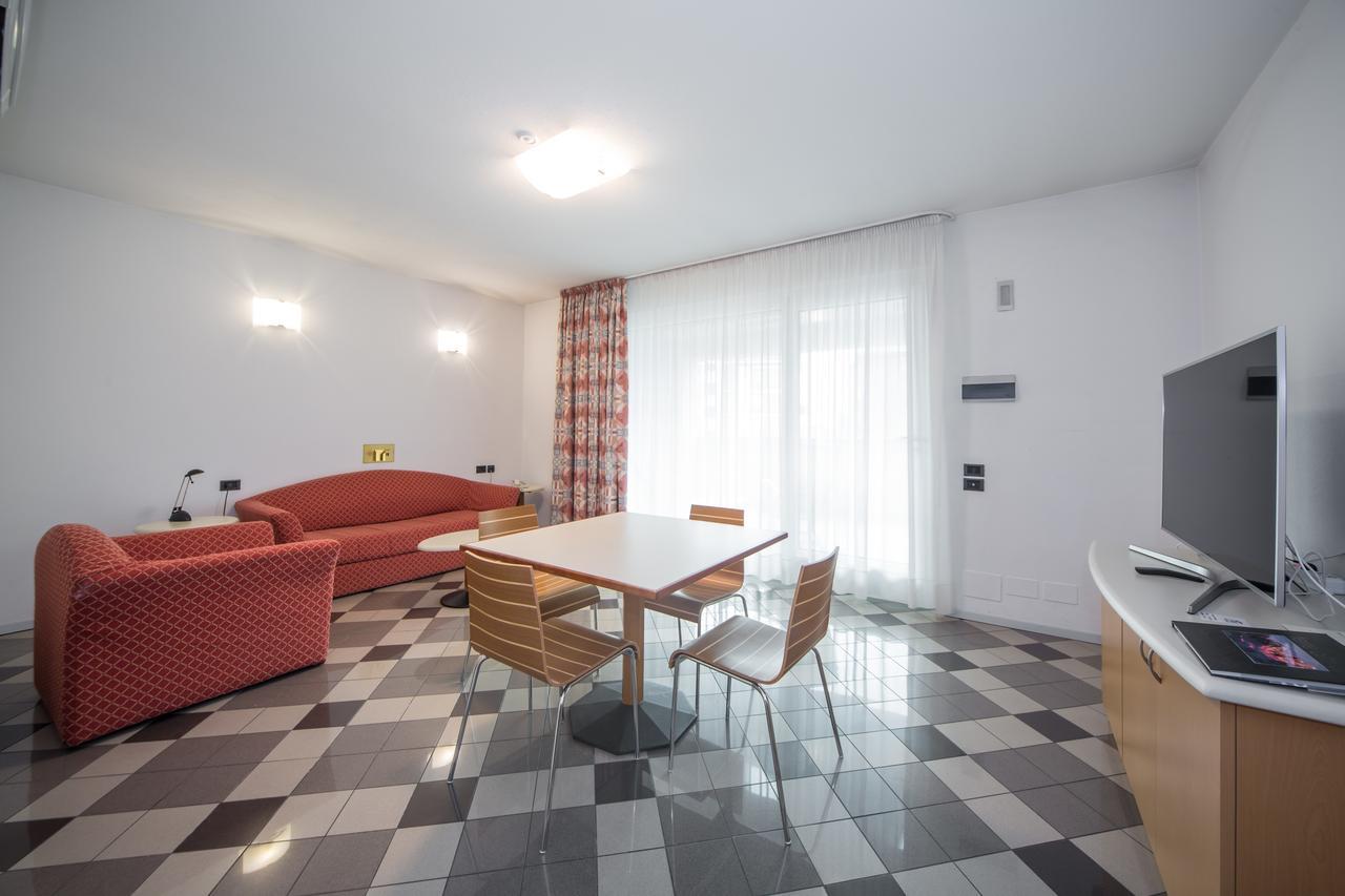 الشقق الفندقية سوندريوفي  Piazzi House المظهر الخارجي الصورة